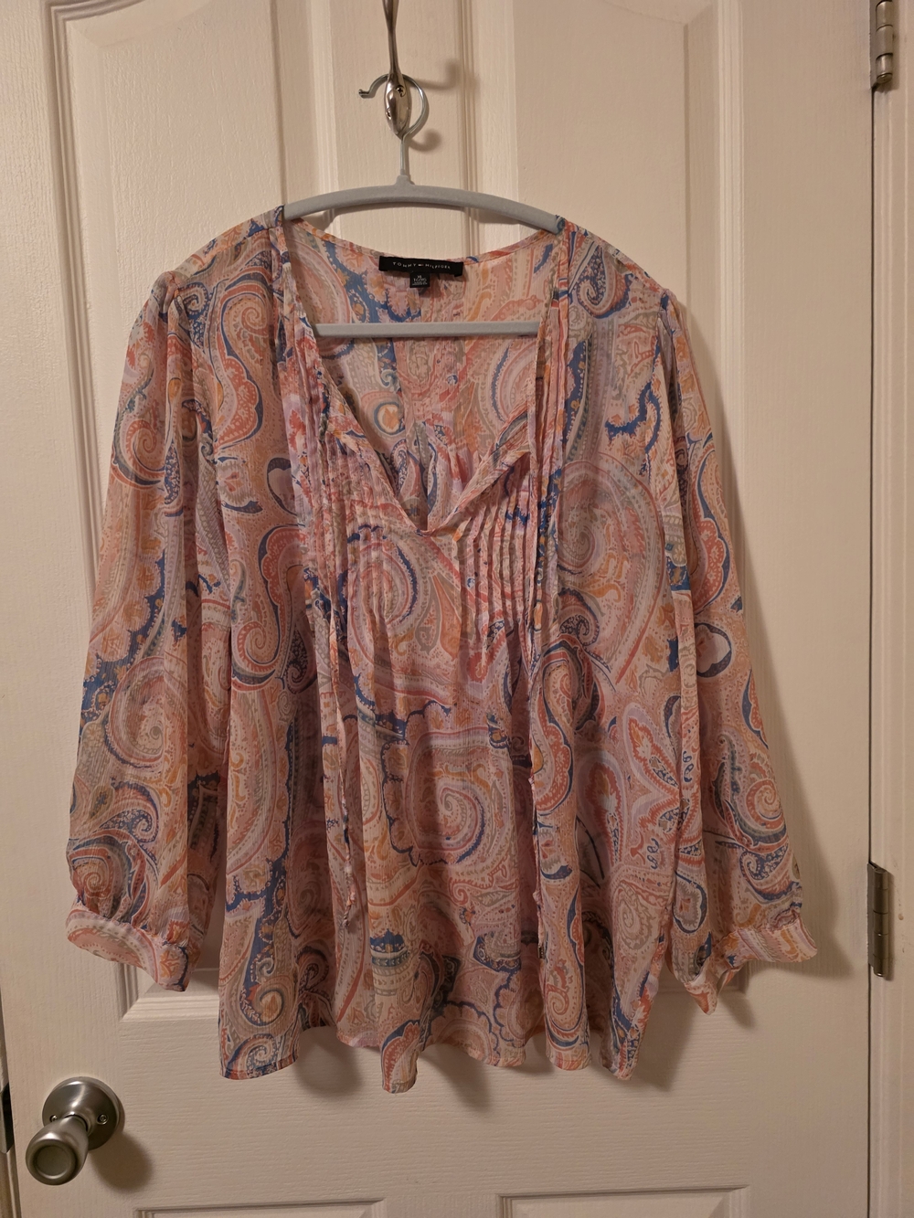 Tommy Hilfiger Pink Paisley V-Neck Pintuck Blouse